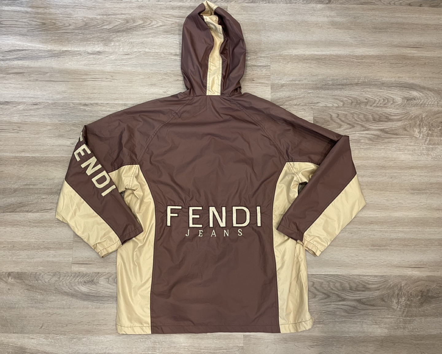Vintage Fendi windbreak jacket very good condition thumbnail