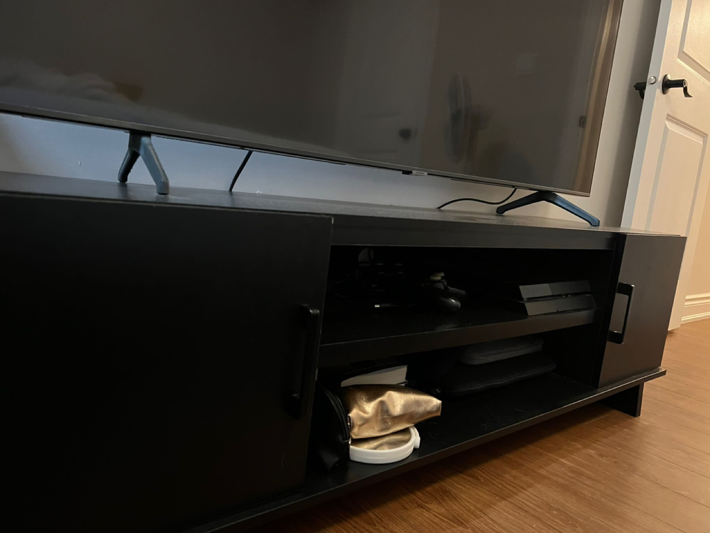 Tv Stand - photo 4