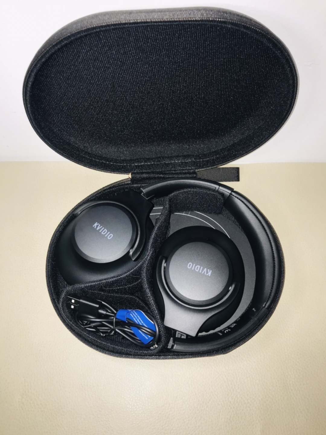 Bluetooth Headphones - photo 2