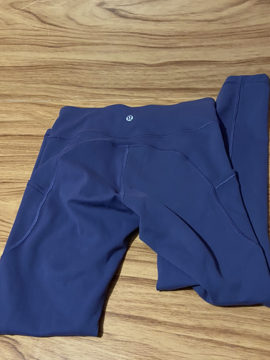 Lululemon Invigorate high-rise crop 23” sz4(xsmall) image indicator(3)