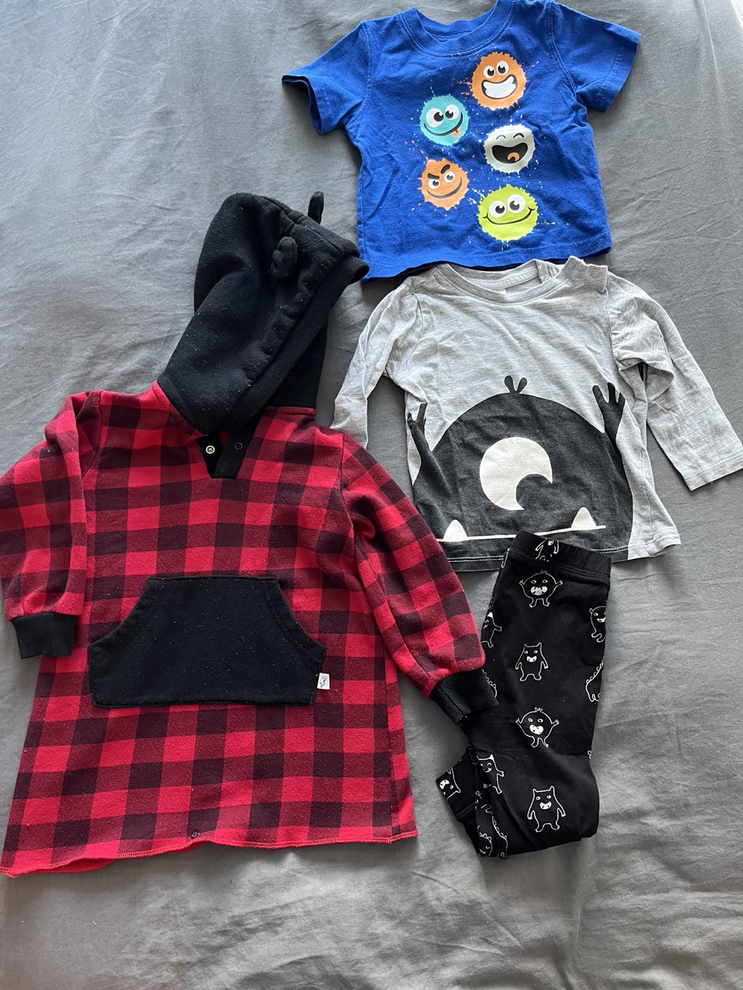 Baby clothes 9-24 months thumbnail