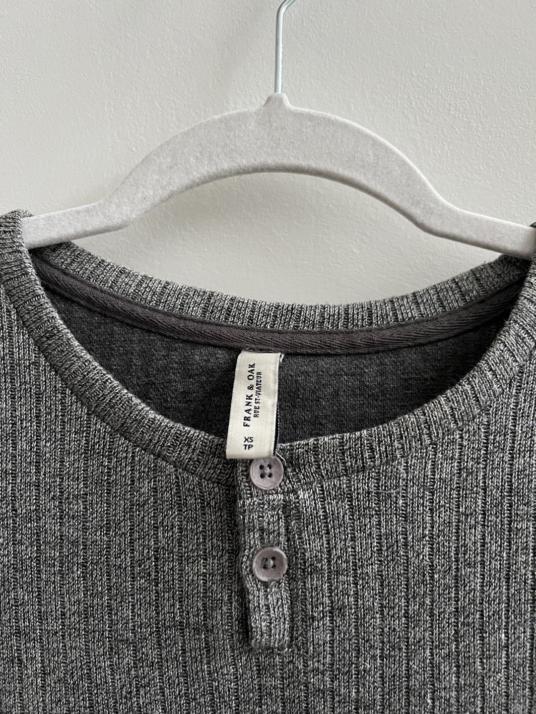 MENS FRANK&OAK HENLEY TSHIRT image indicator(3)