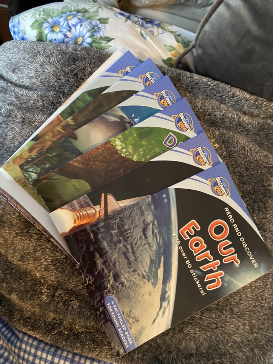 Discovery Kids book set thumbnail