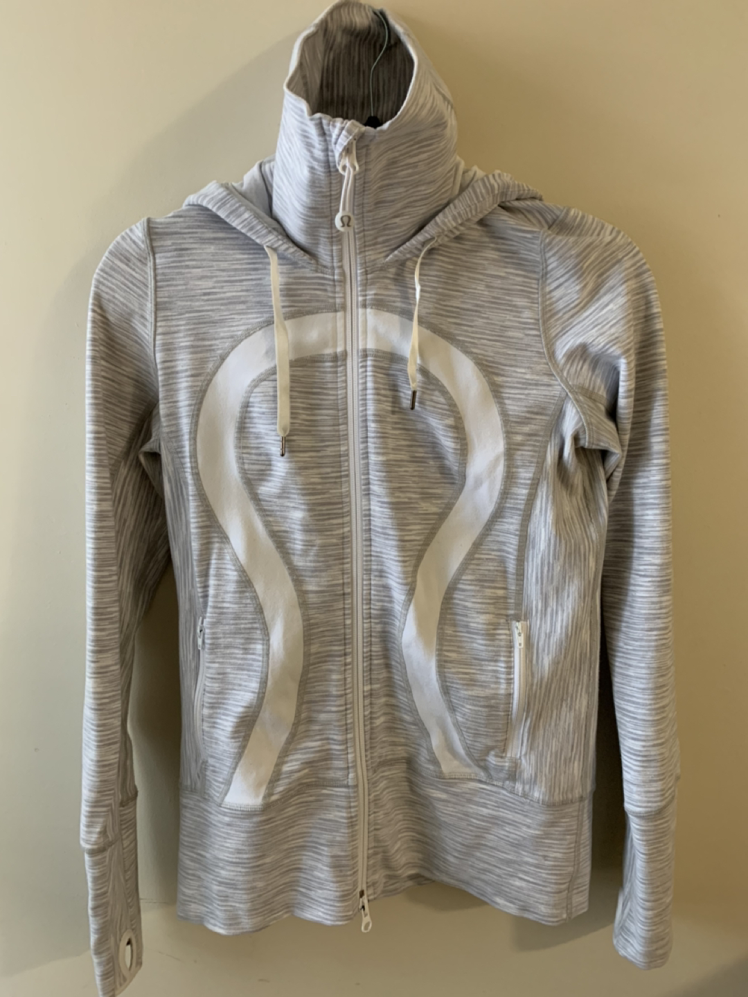 Lululemon thumbnail