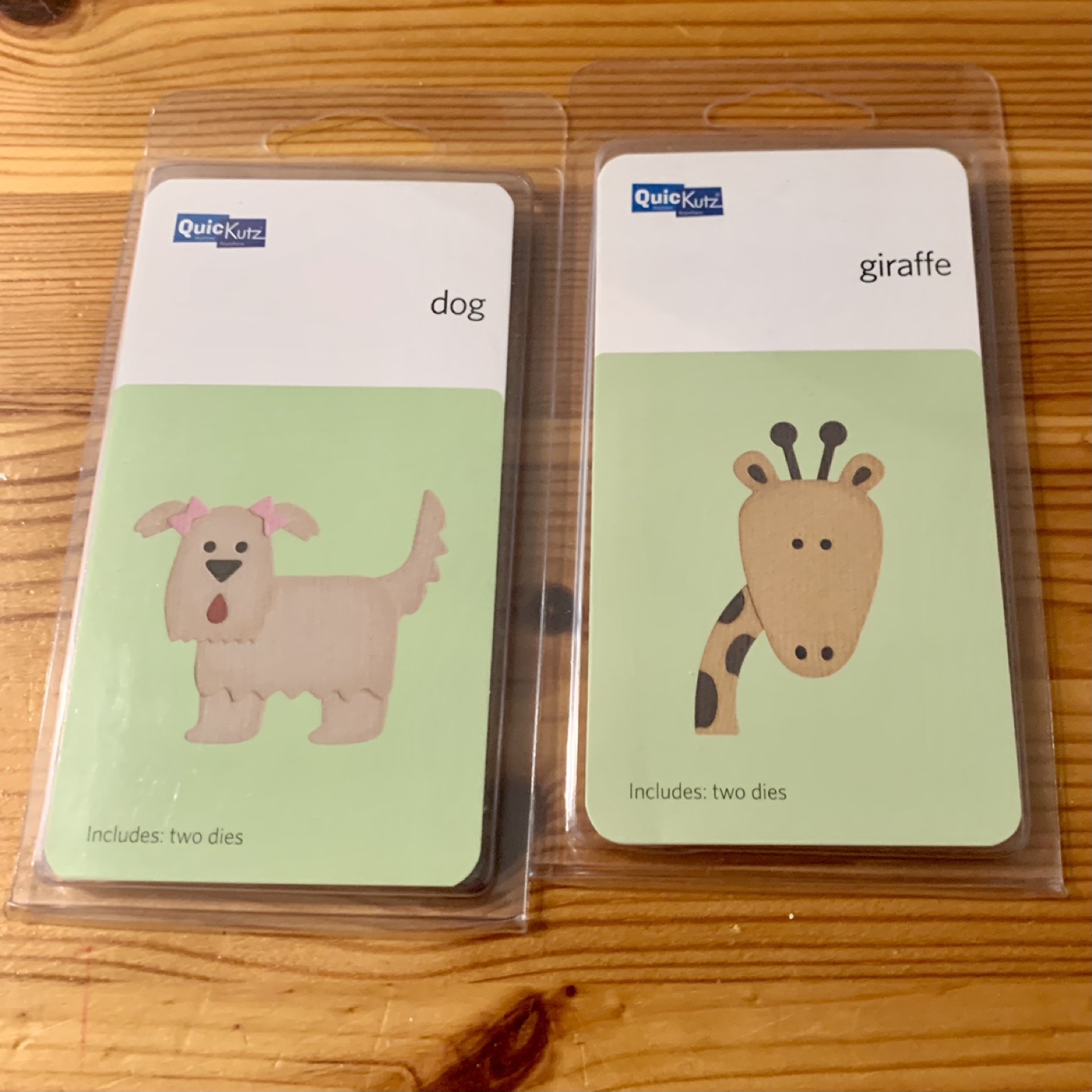 Dies and embossing folders for Cuttlebug image indicator(3)