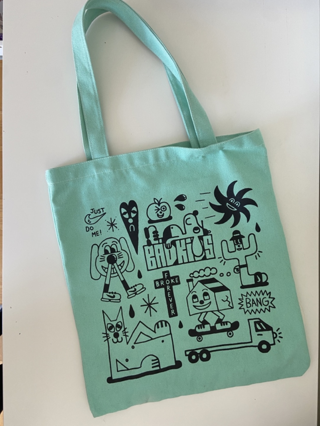 Canvas tote thumbnail