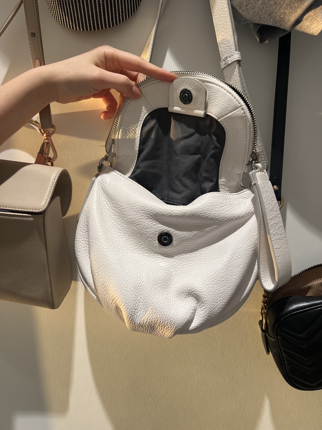 Marc Jacobs Shoulder Bag - photo 4