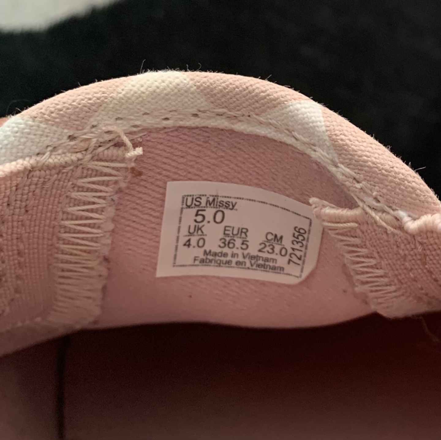 Vans Shoes Slip-On size 5 - photo 2