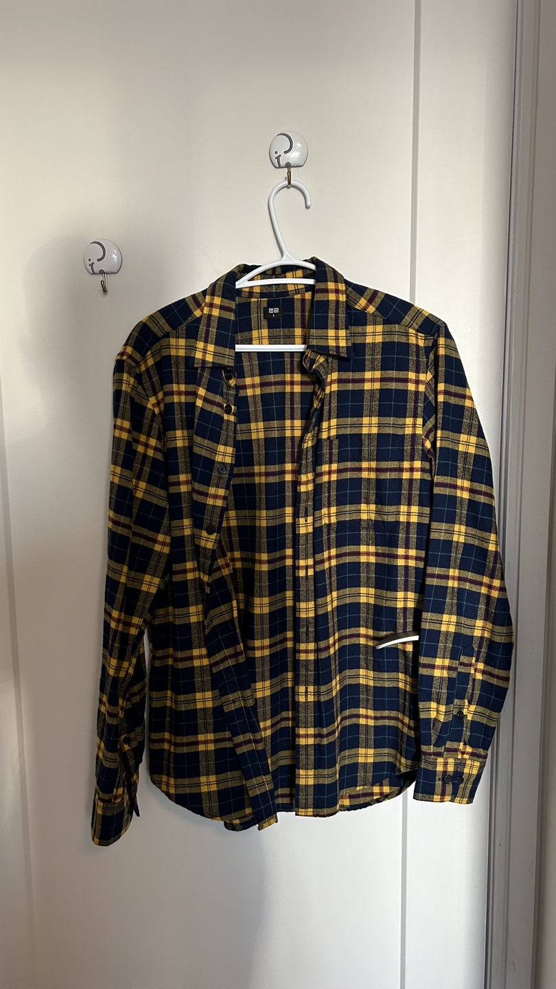 Uniqlo flannel thumbnail