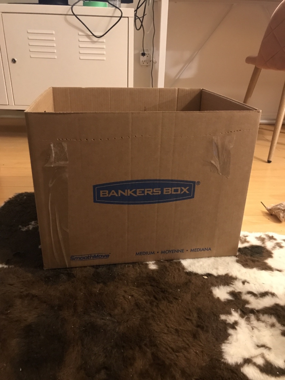 FREE MOVING BOXES w thumbnail