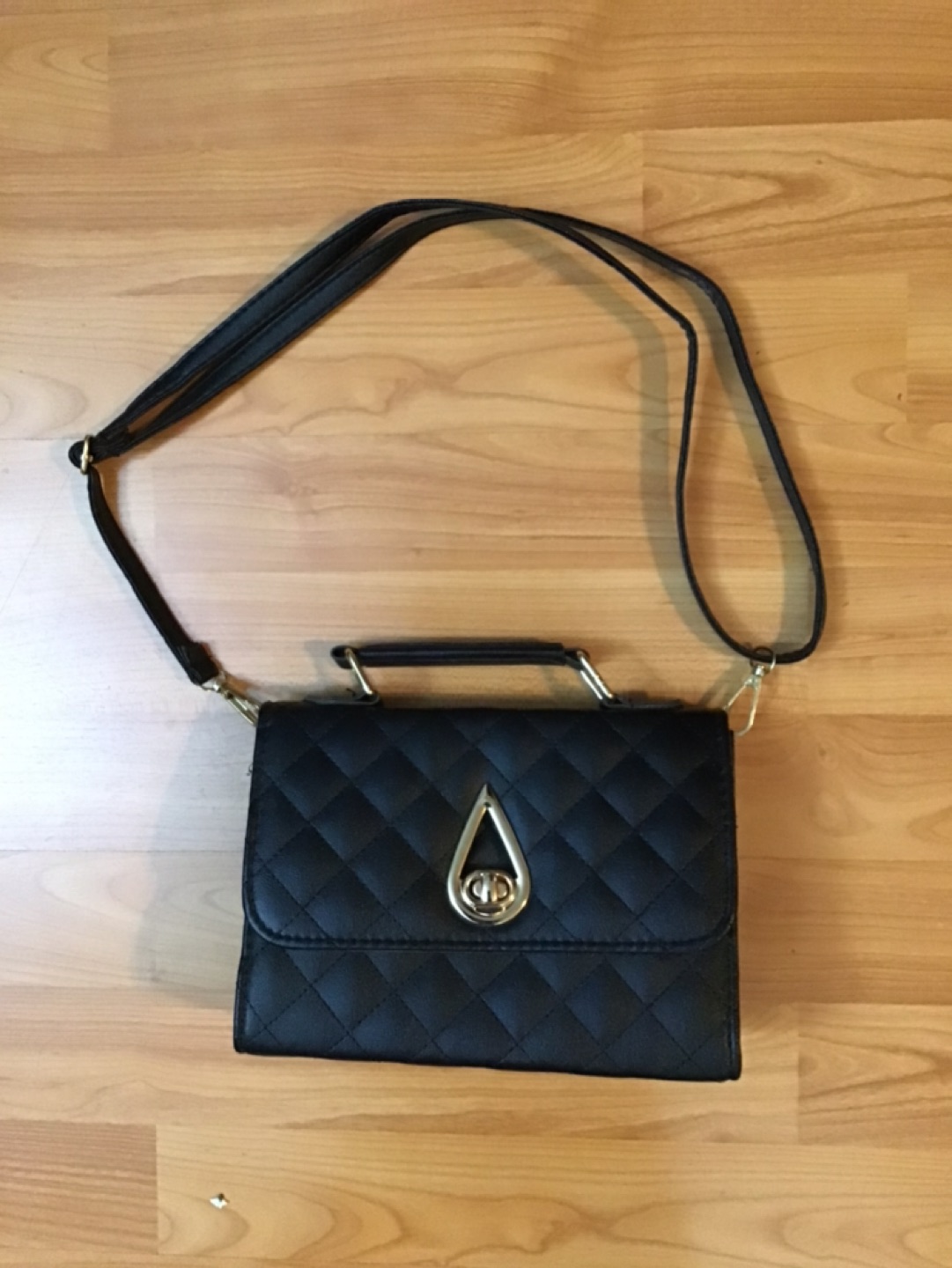 NEW Small cross body purse thumbnail
