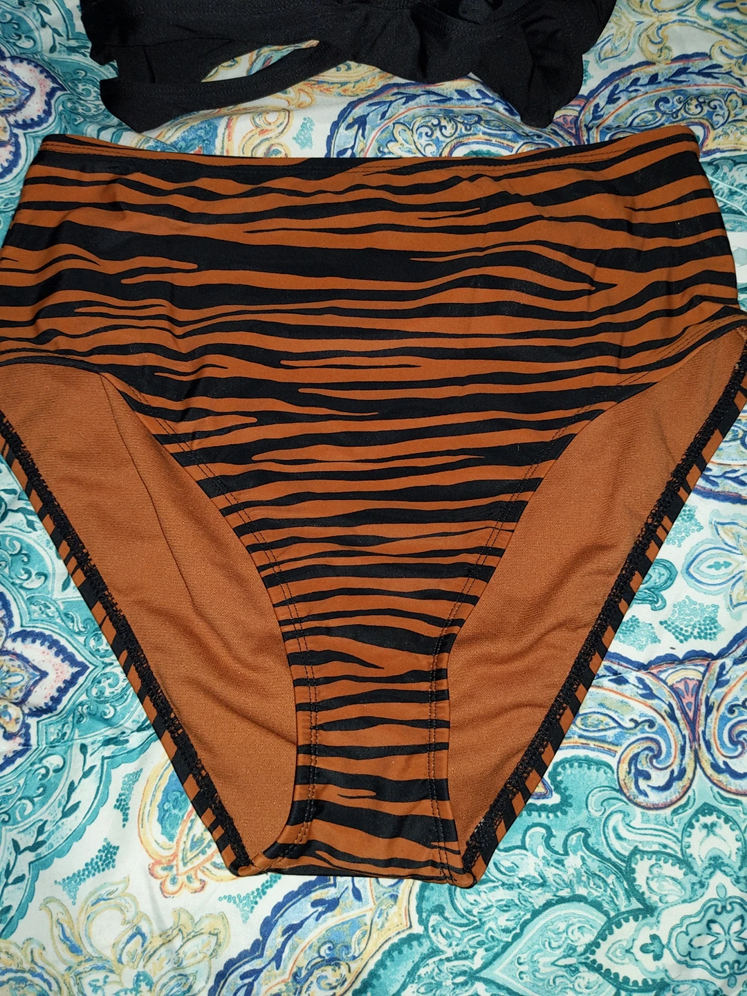 medium size bikini set image indicator(3)