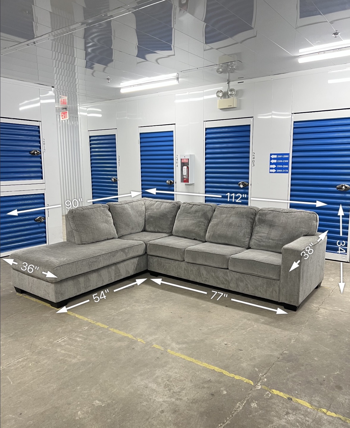 Modern Grey Sectional Couch / Sofa w/ Ottoman - Free Delivery!! - photo 2