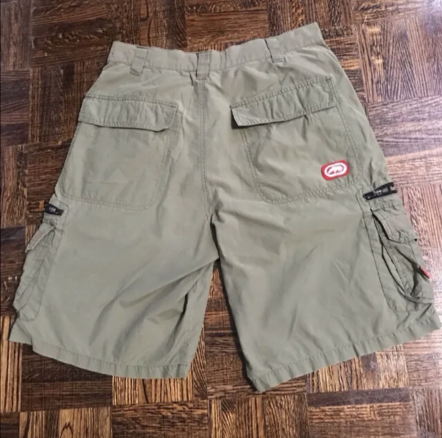 Ecko Shorts image indicator(3)