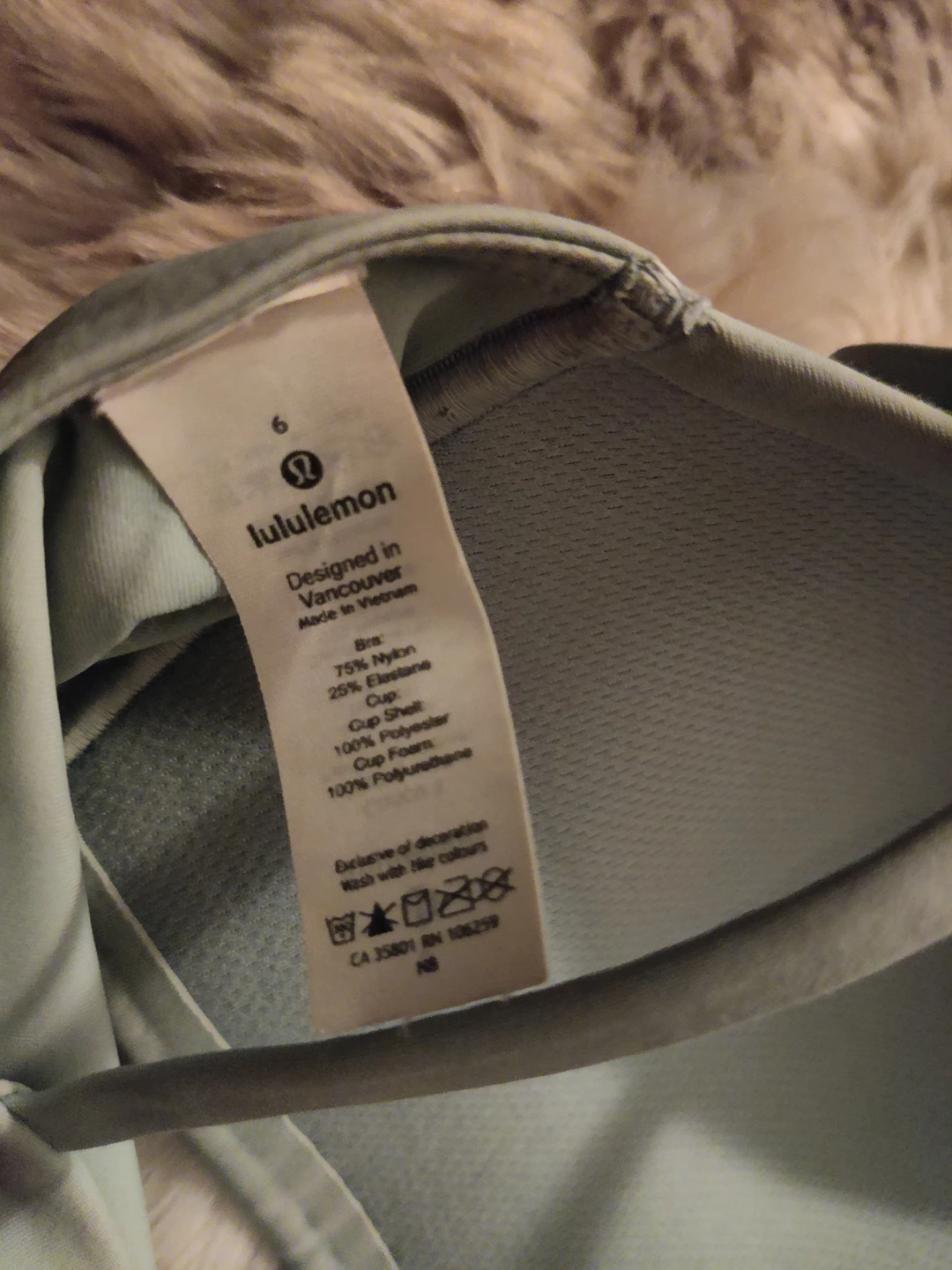 LuLu Lemon Sports Bra - photo 3