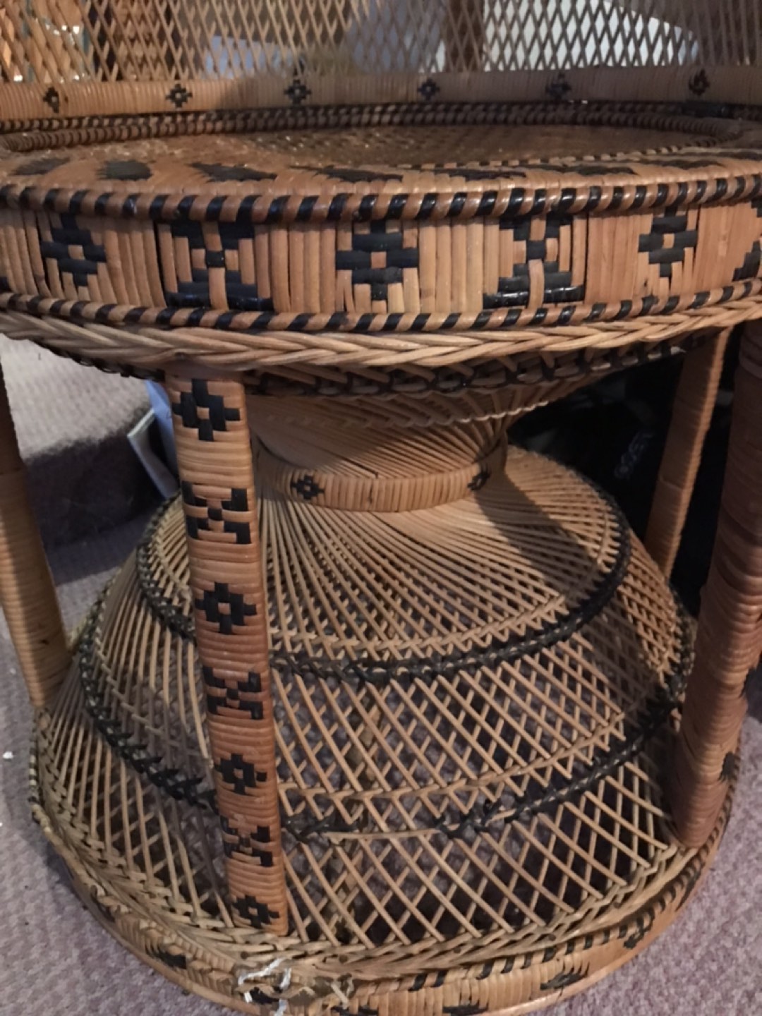 Vintage peacock chair image indicator(2)