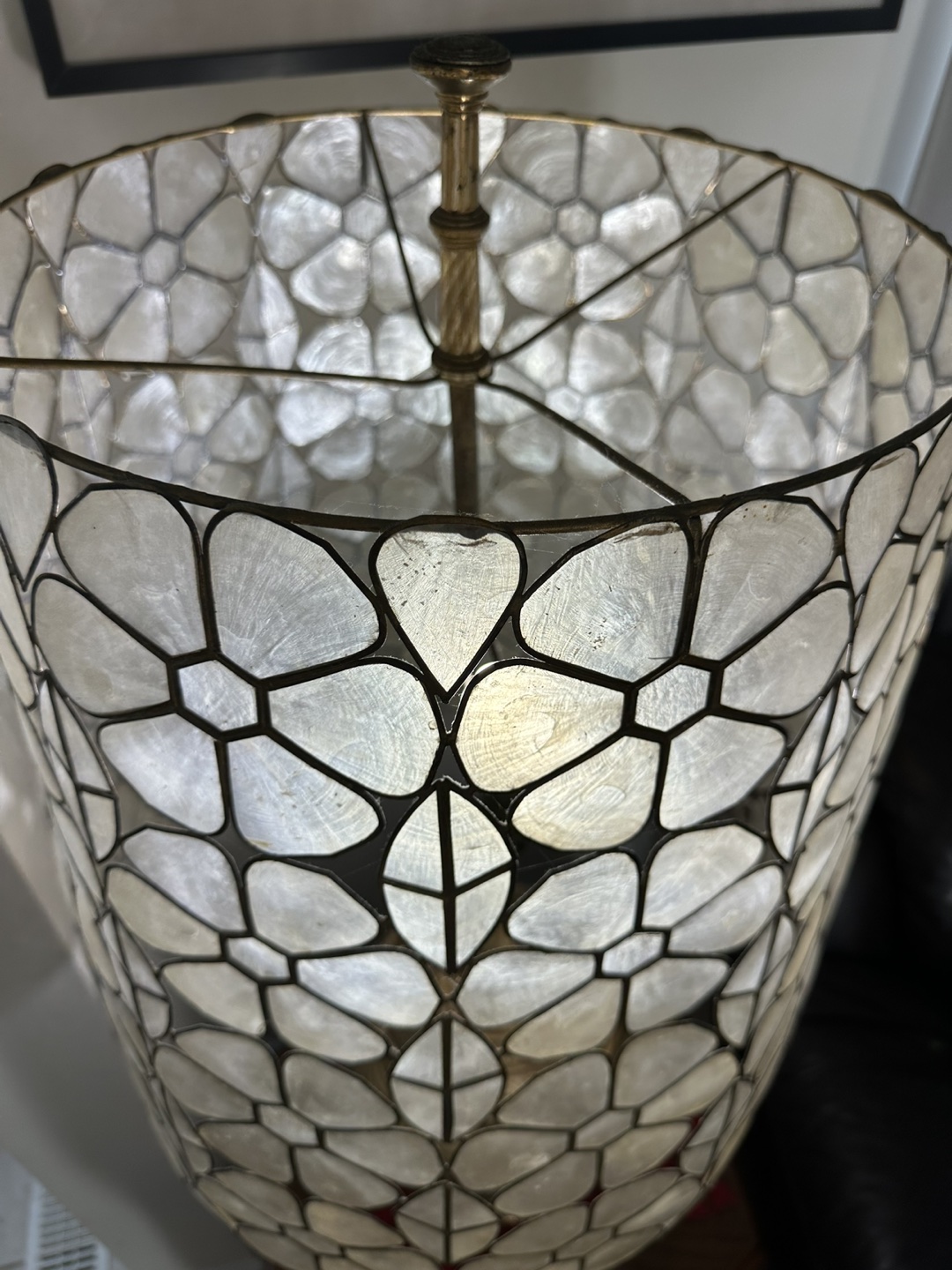 Vintage Capiz Shell Lamp with Decorative Brass image indicator(8)