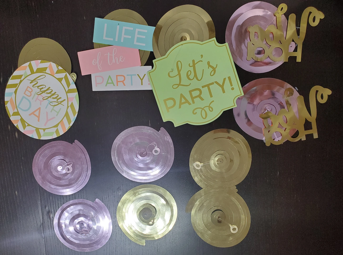 Birthday party ornaments thumbnail