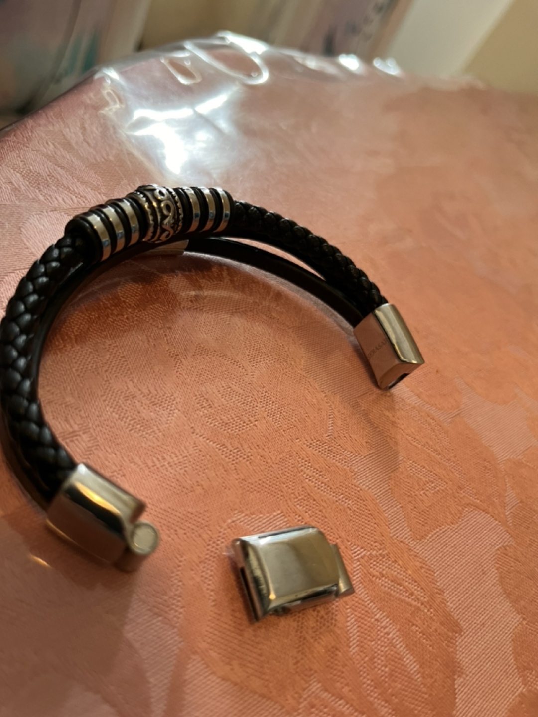 Leather bracelet image indicator(7)