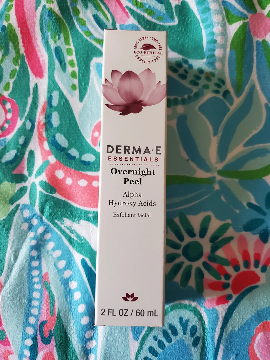 Derma . e Essentials Overnight Peel