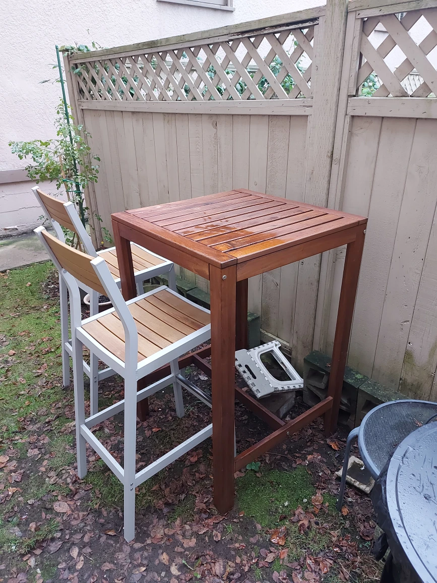 Patio high table with chairs