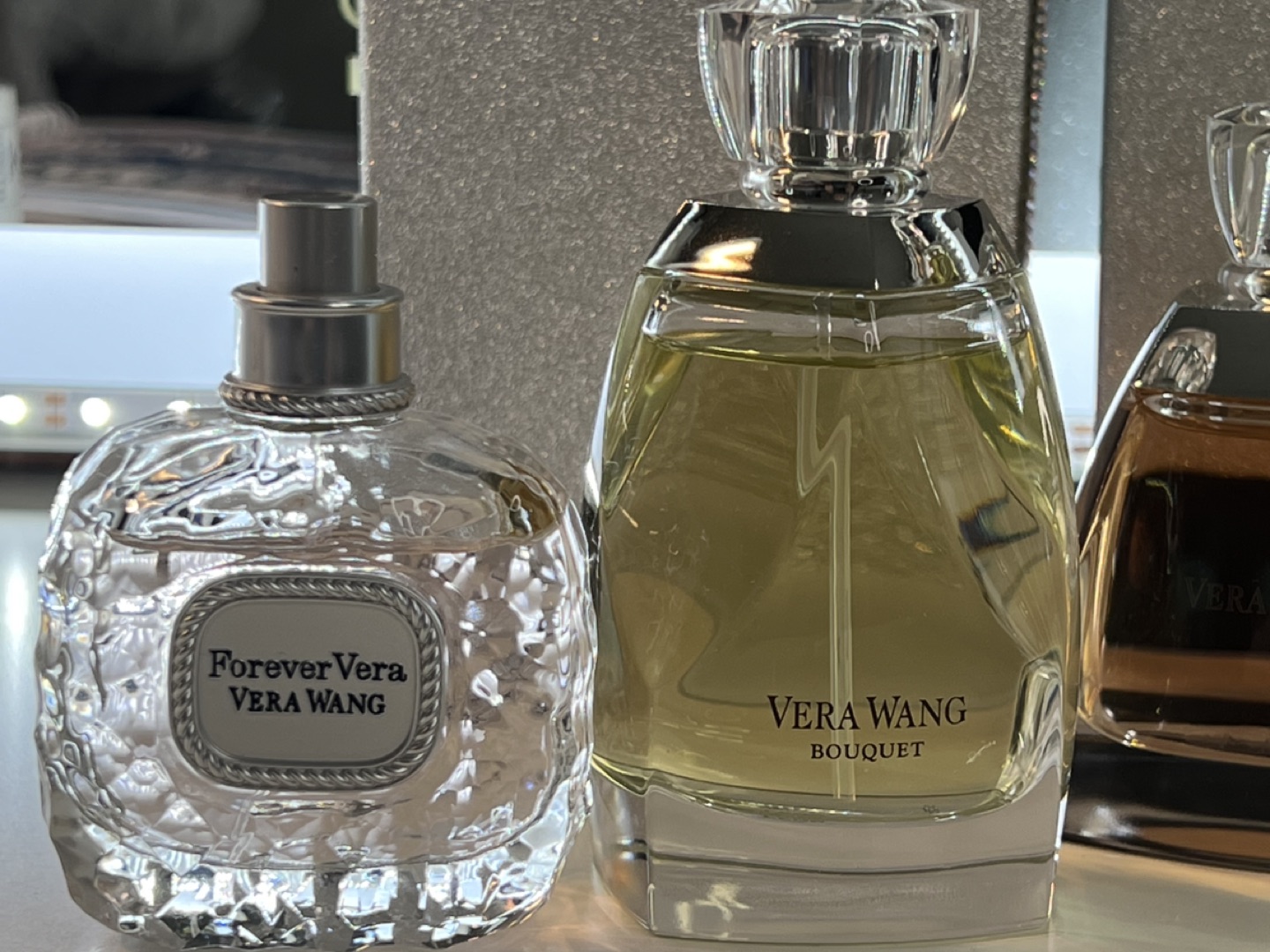 Vera Wang 4 bottle perfume set - photo 4