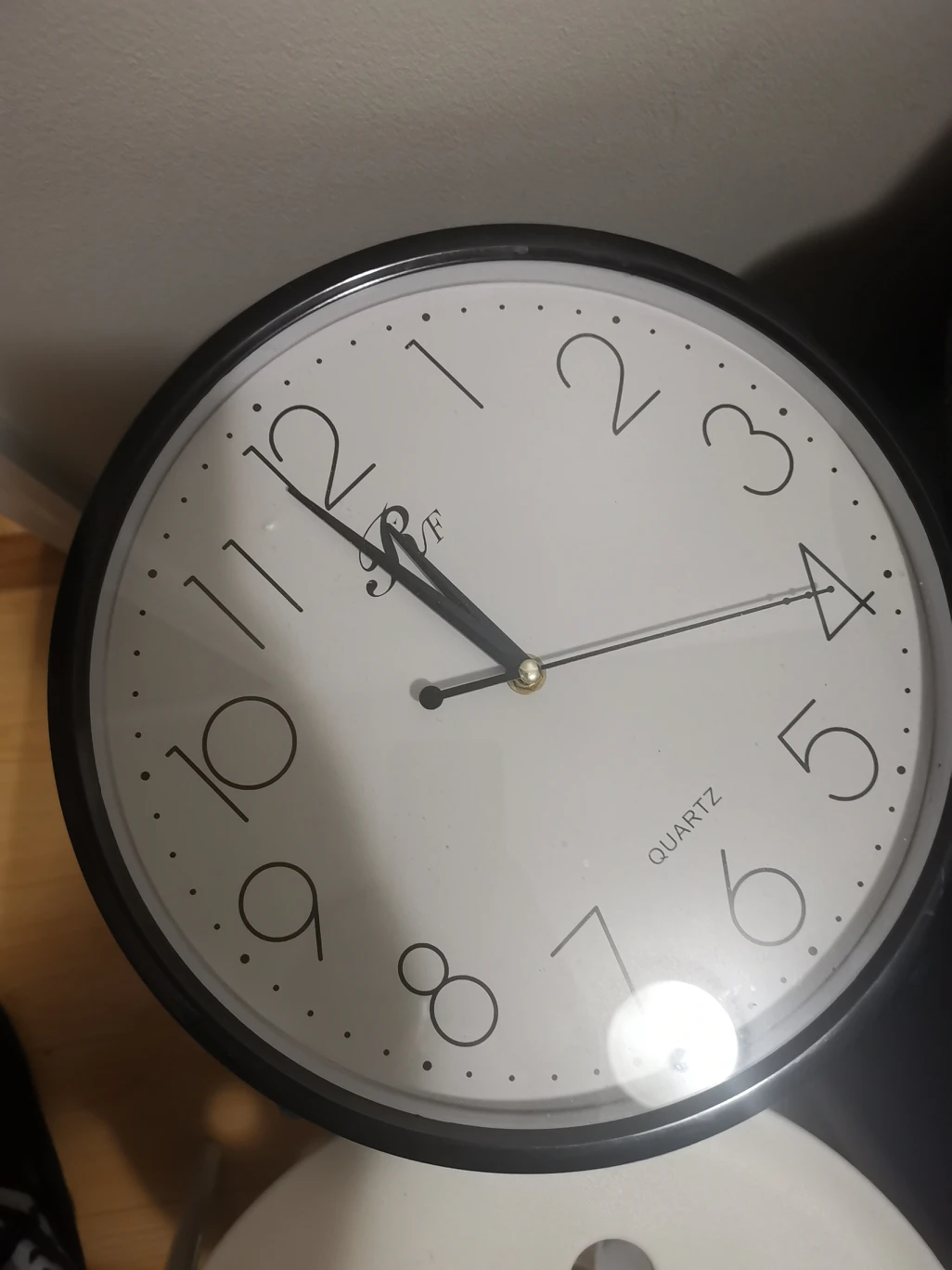 a clock thumbnail