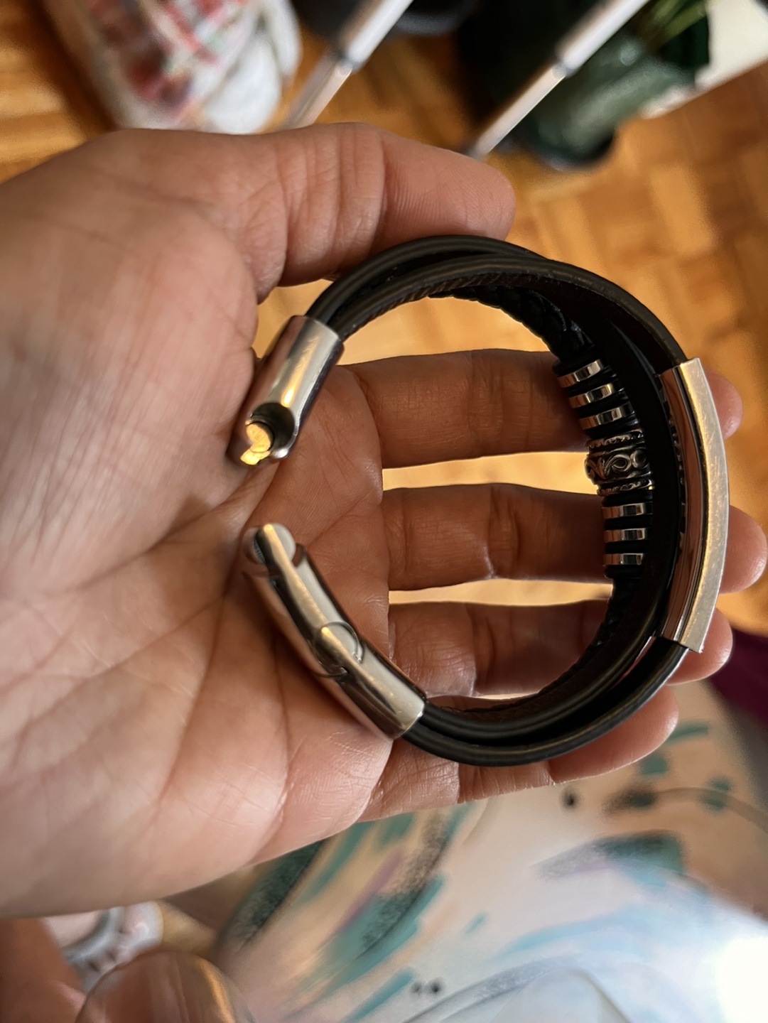 Leather bracelet image indicator(7)