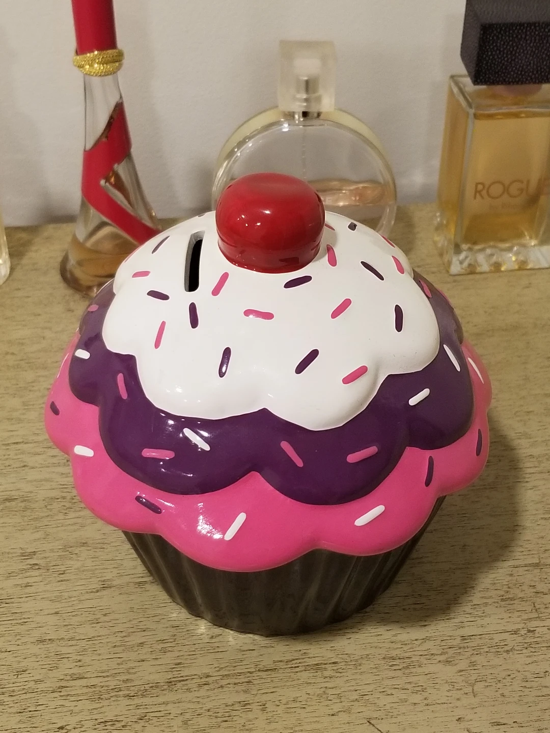 Starpoint FAB Ceramic Cupcake Piggy Bank - photo 4