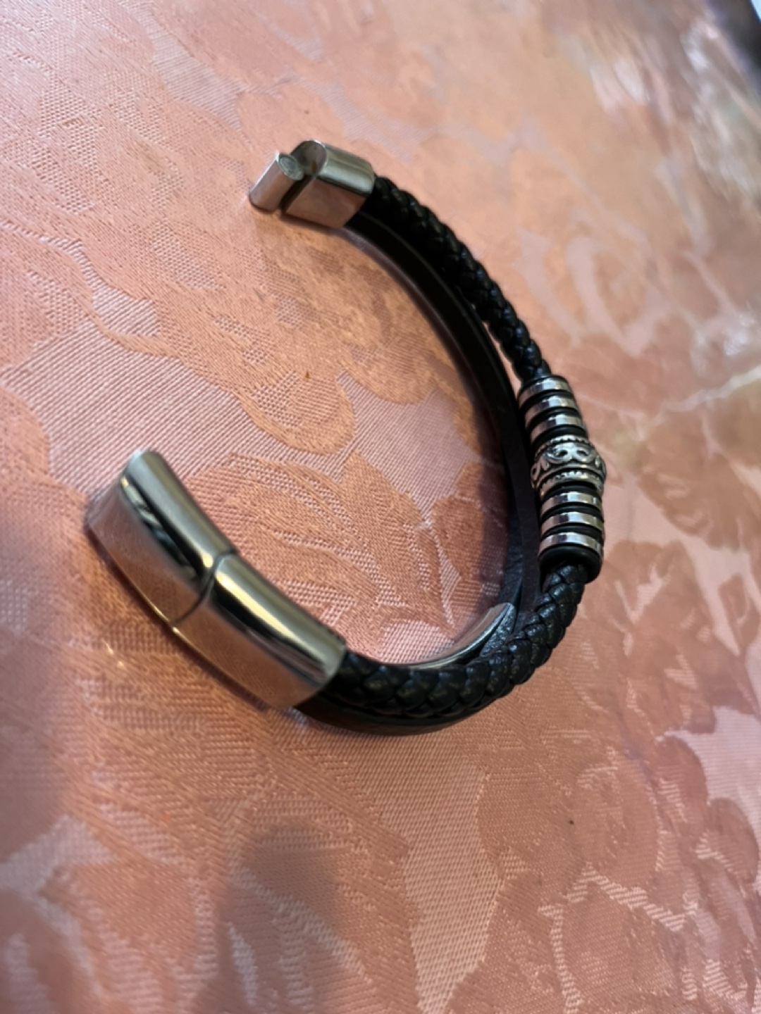 Leather bracelet image indicator(2)