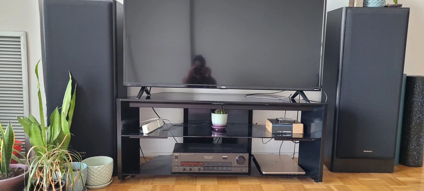 Tv stand with  2 glass shelves - photo 2