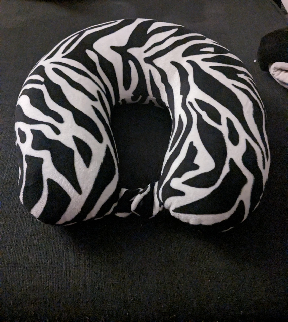 Neck pillow