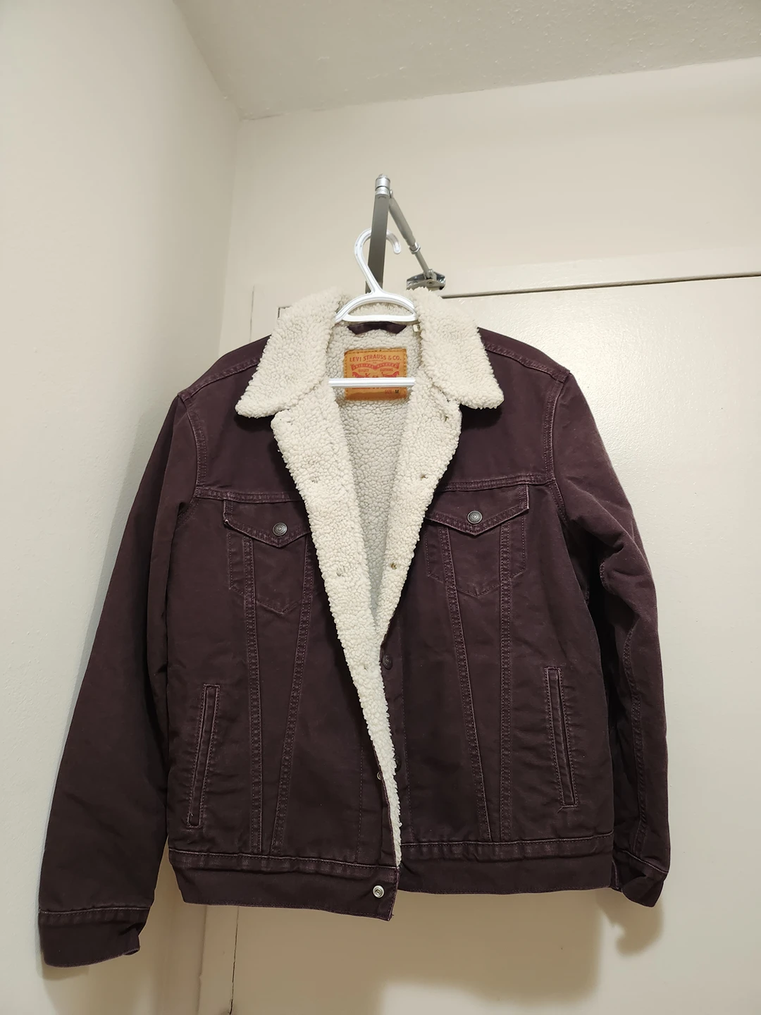 Levi's winter jacket thumbnail