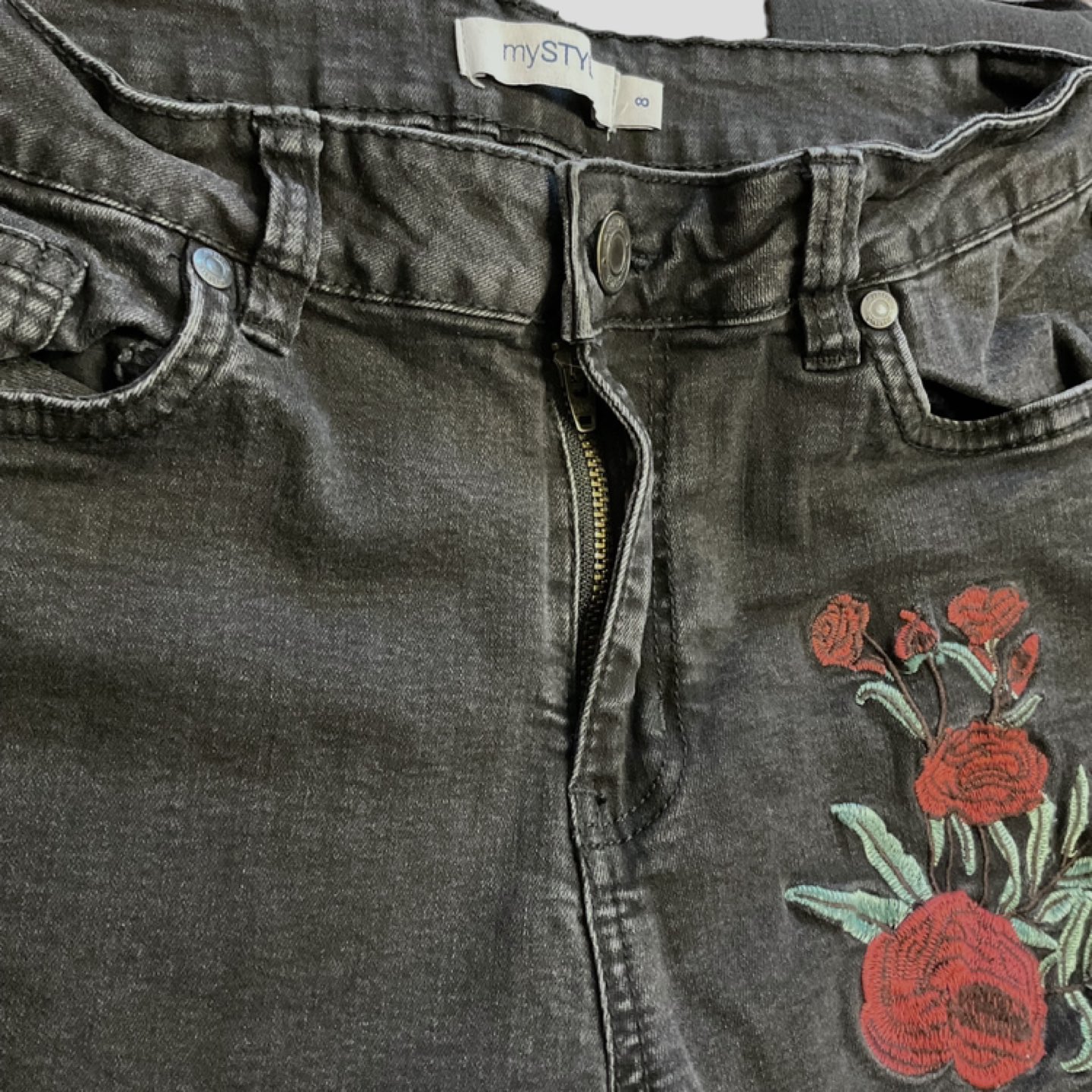 Embroidered Jeans - photo 2