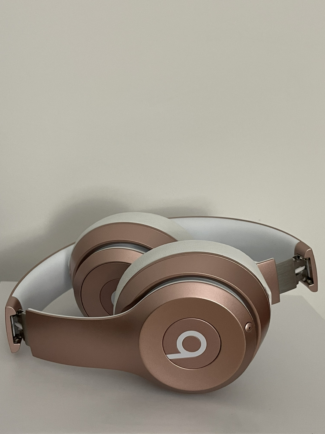 Beats Solo2 Wireless Headphones