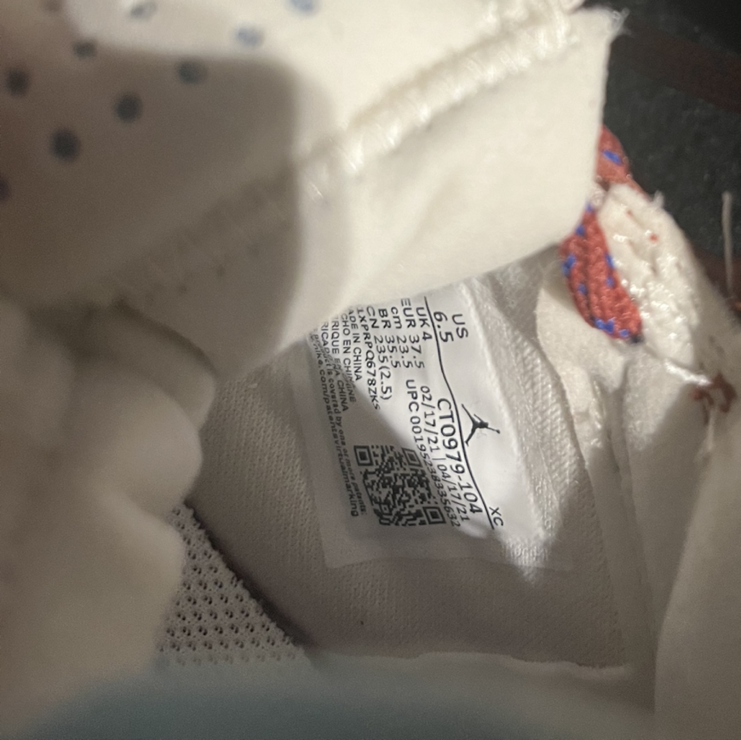 Air Jordan 1 High Zoom Comfort High   CT0979-104 image indicator(4)