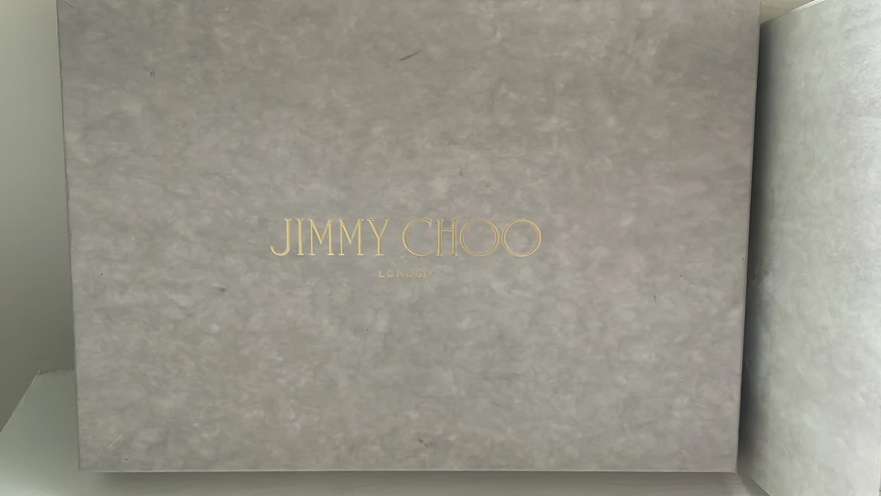 Jimmy Choo - shoe size 6.5 - photo 3
