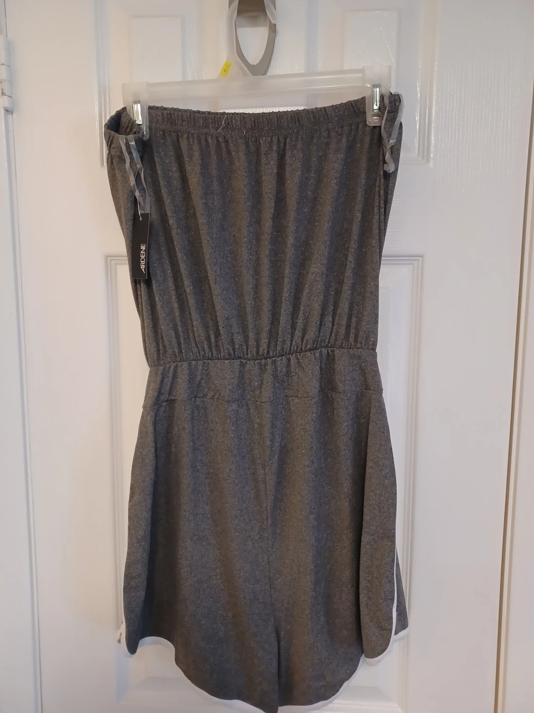 Brand New Romper From Ardene image indicator(2)