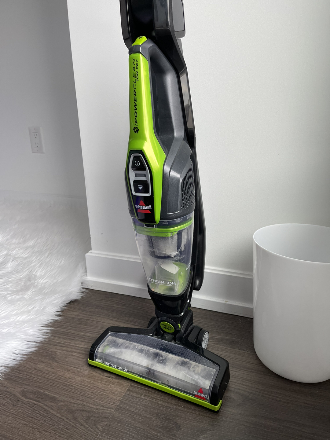NEEDS TO GO!! Bissell powerclean ION pet🏀