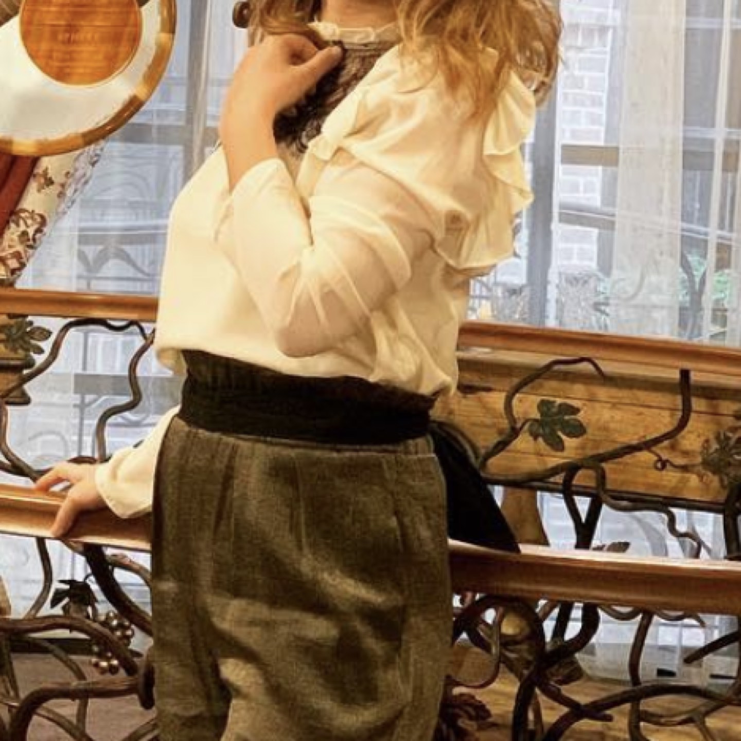 Zara blouse image indicator(2)