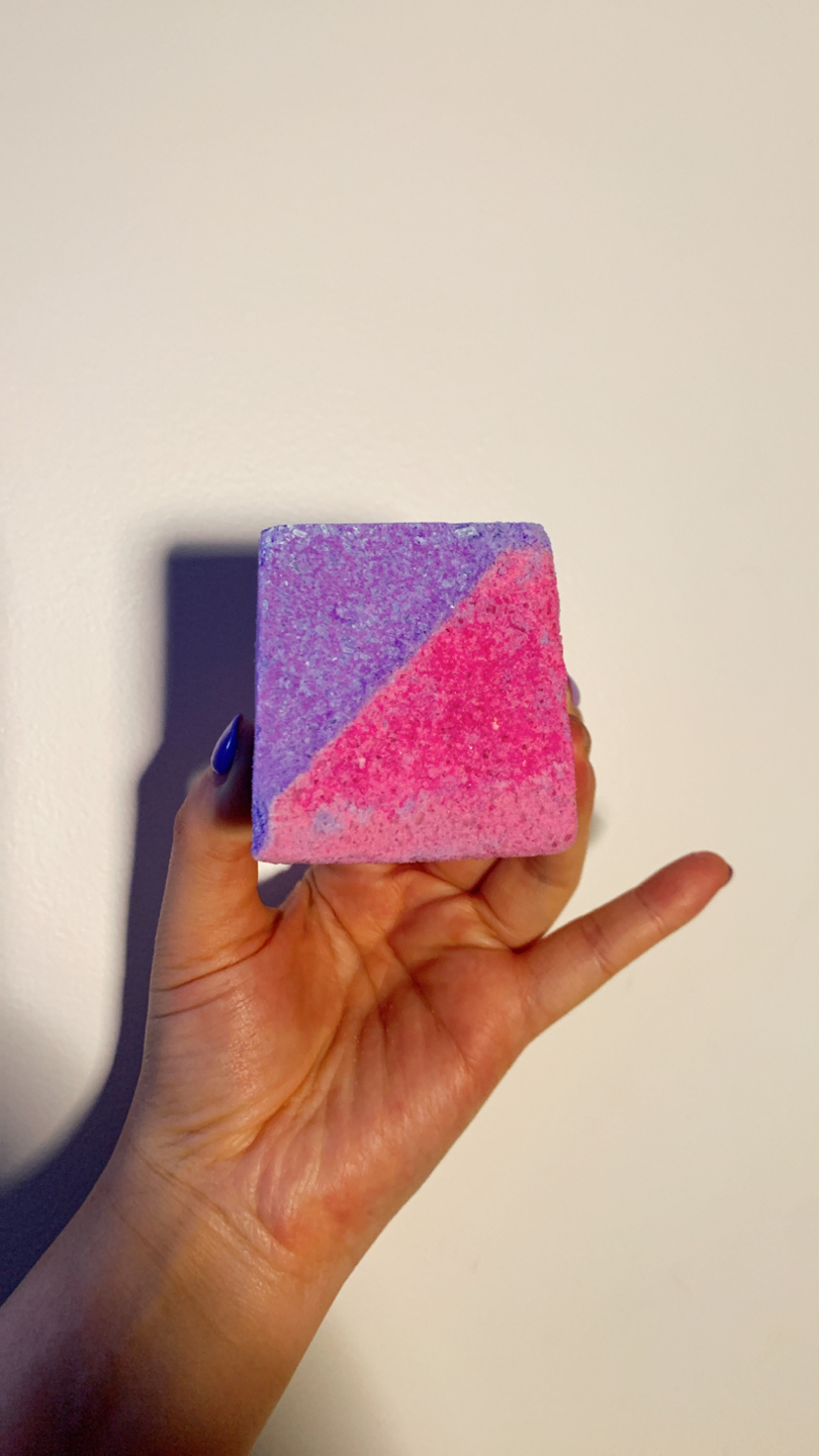 Lush - unused Deep Sleep Epsom Salt Cube bath bomb