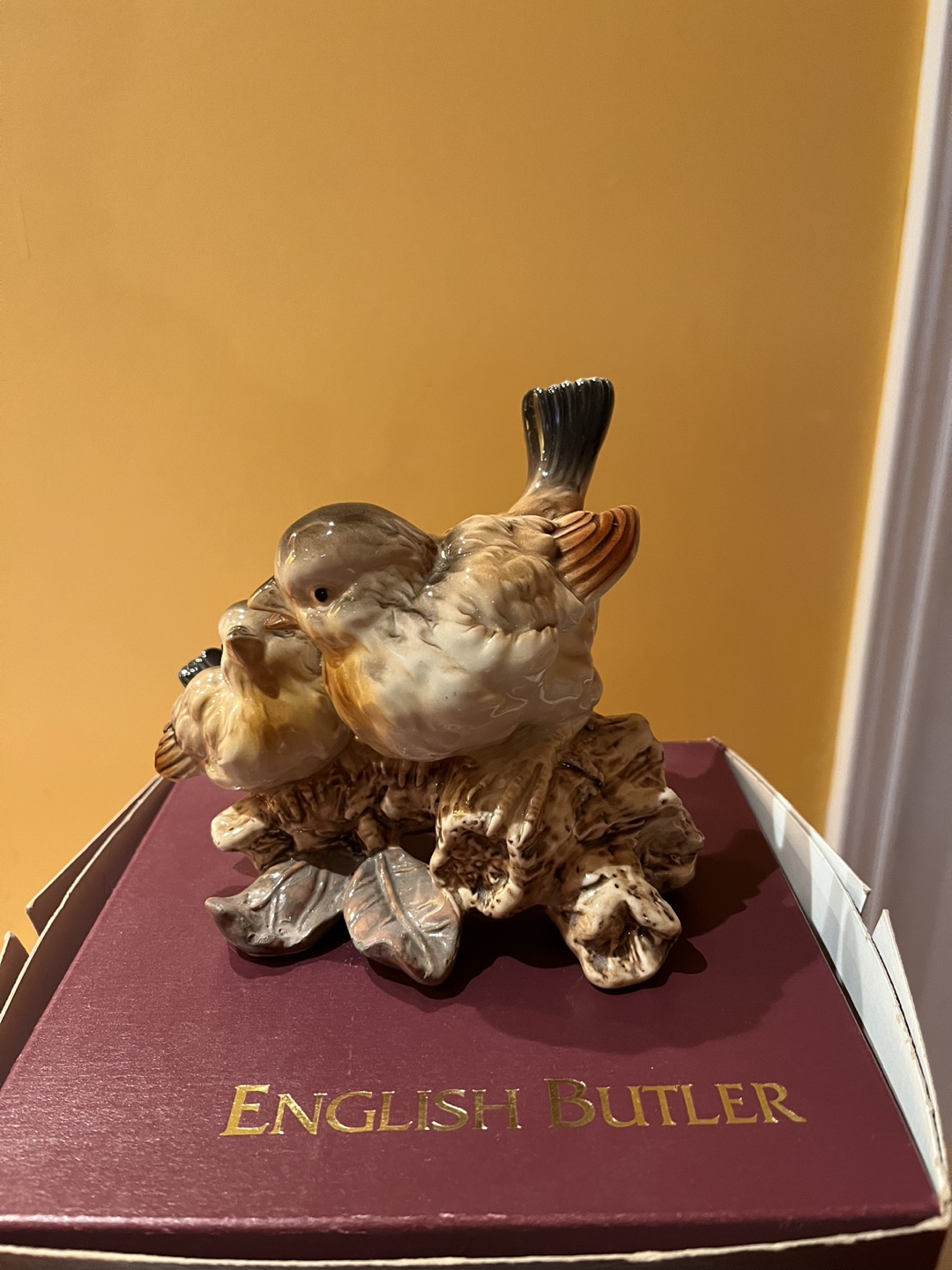 Porcelain figurine image indicator(2)