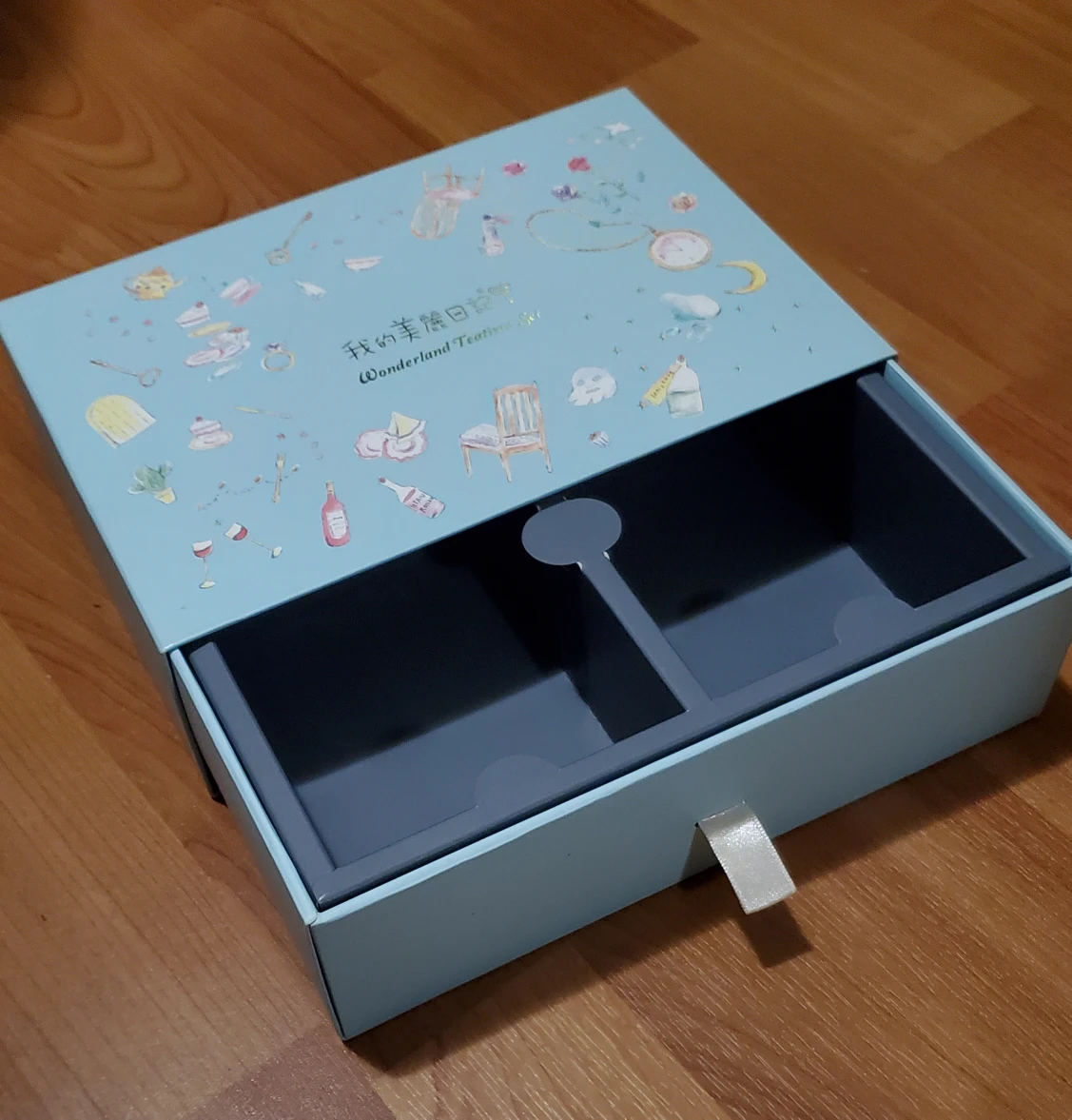 Cute storage box thumbnail