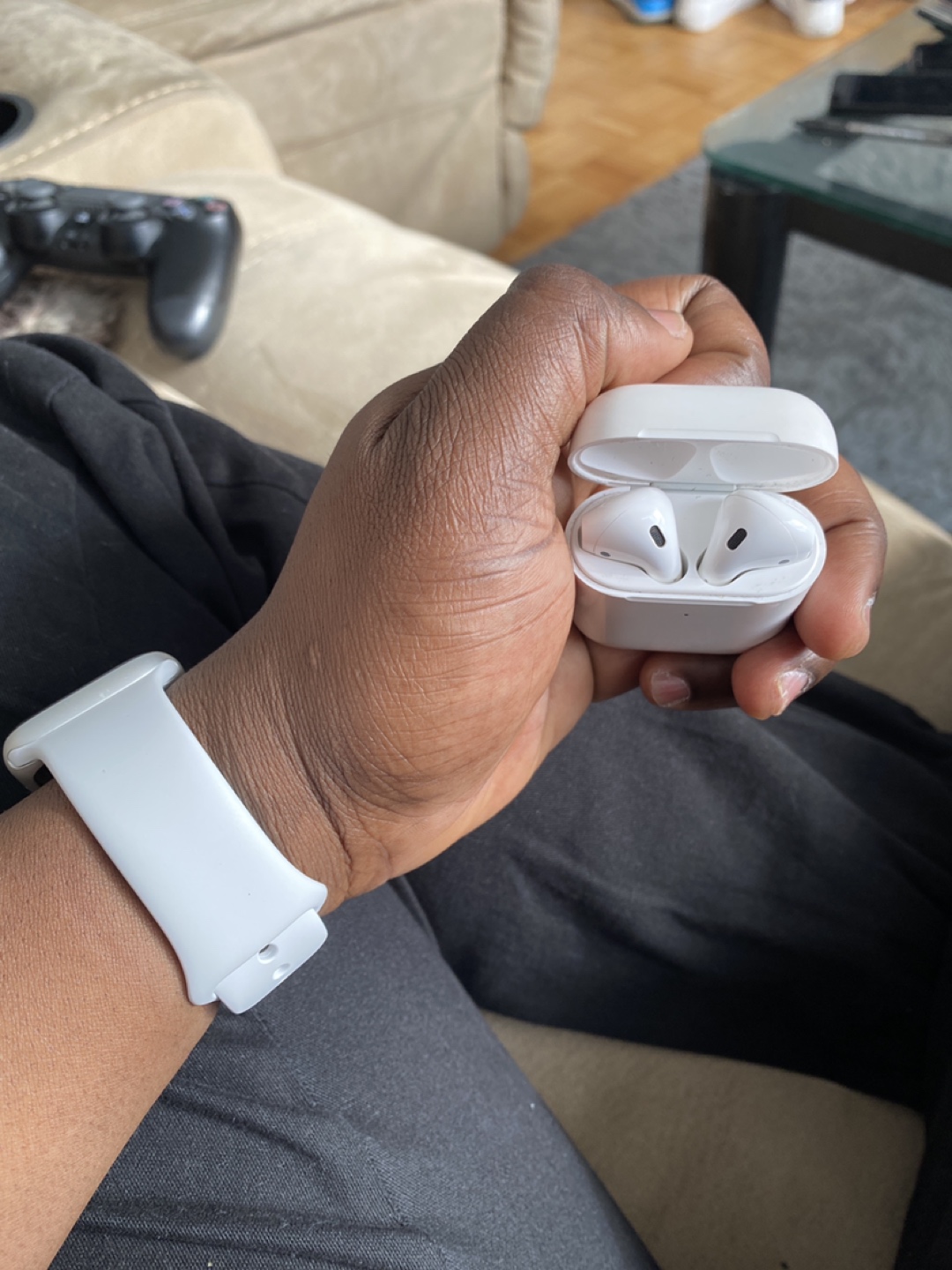 Apple Airpod 2 - photo 2