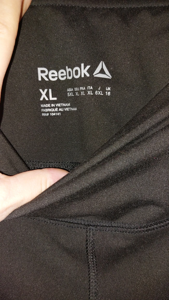 Women's Reebok Performance Leggings. Size XL/XXL. Like New image indicator(2)