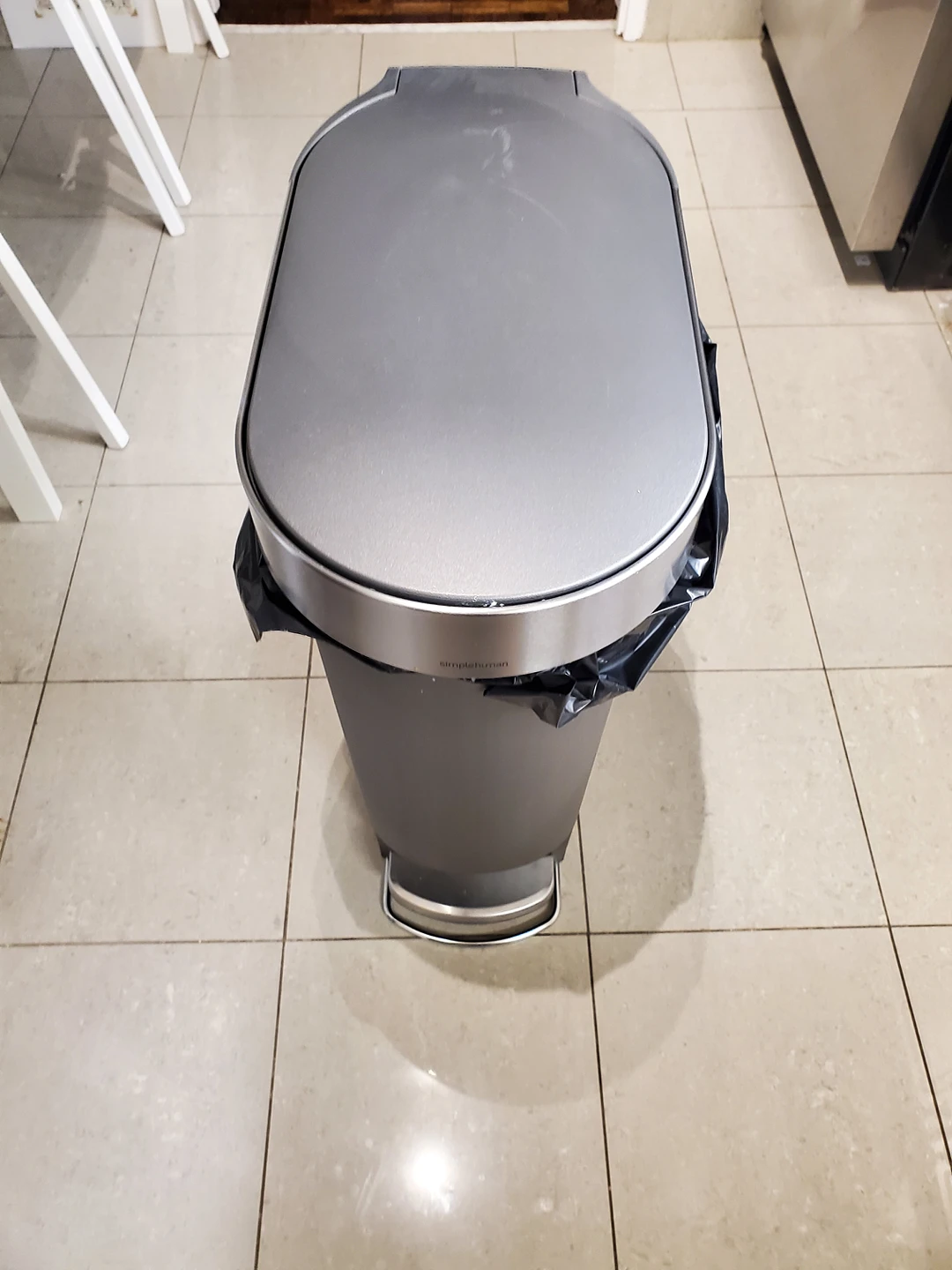 Simple Human Slim Garbage Can - Almost New image indicator(3)