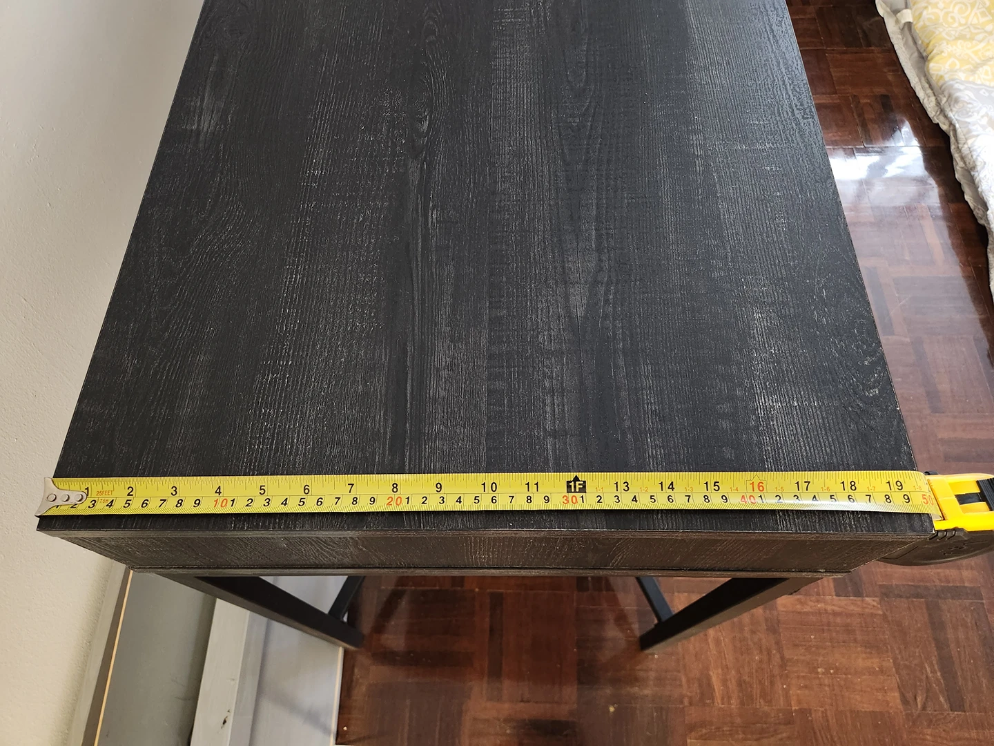 TV table - photo 3