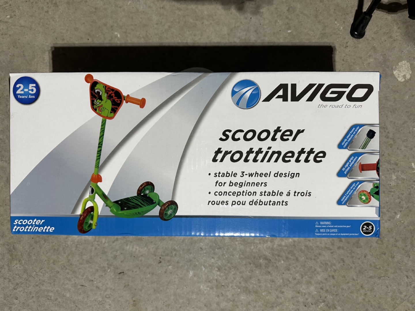 Avigo Scooter 2-5 years Brand New