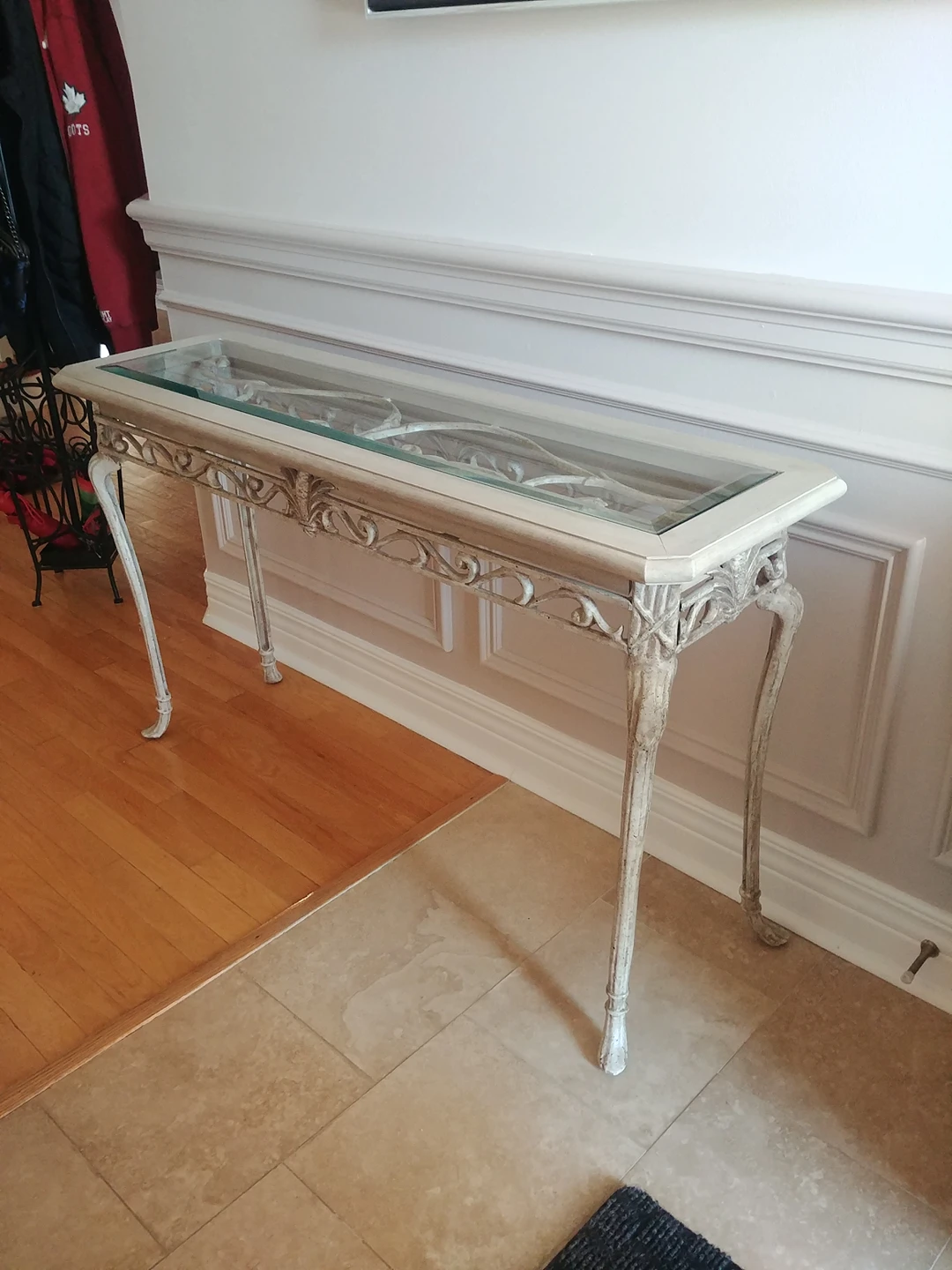 Beautiful Sofa Table - photo 2