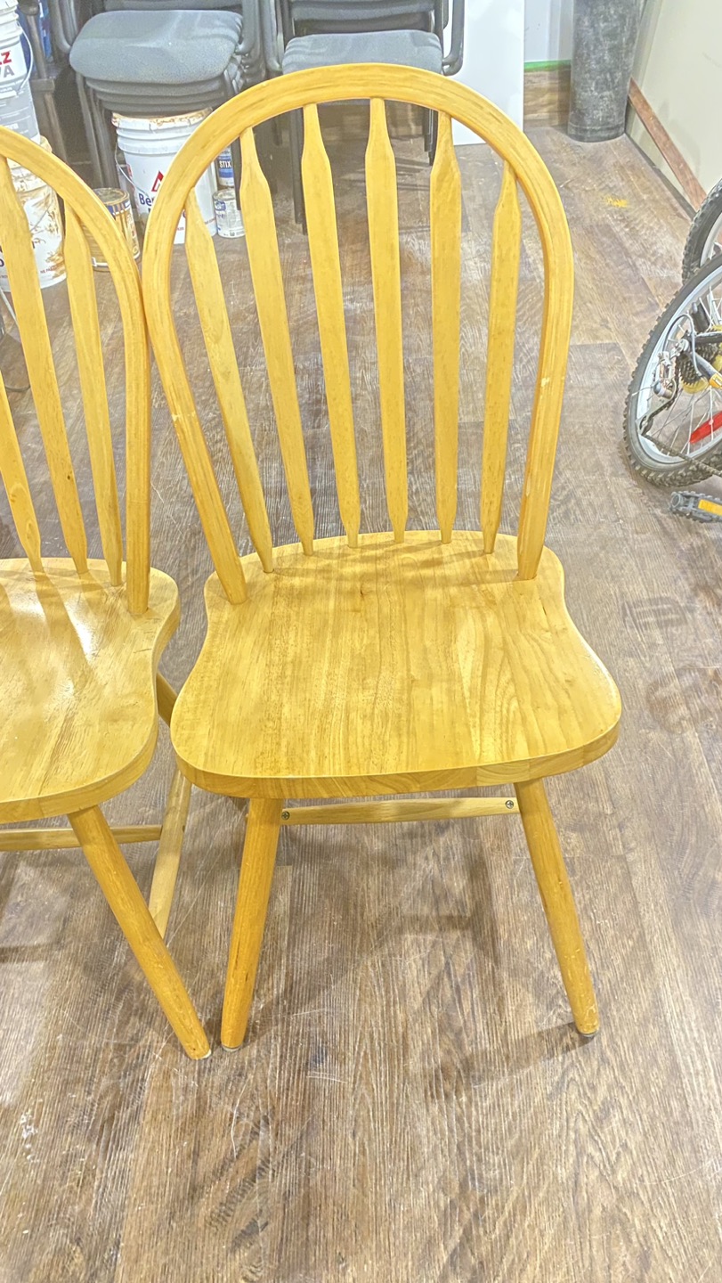Wooden chair - photo 2